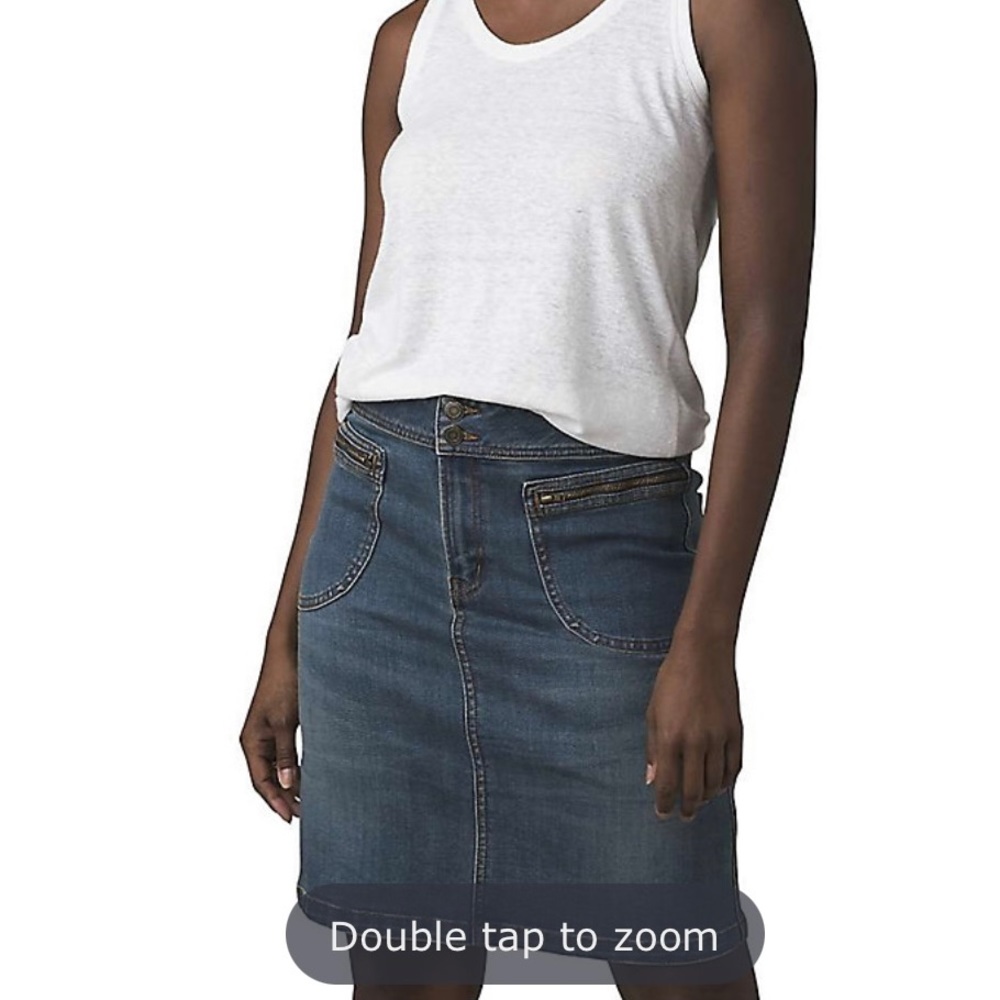PrAna Denim Broadway NWT skirt zippered pockets, patch back pockets.